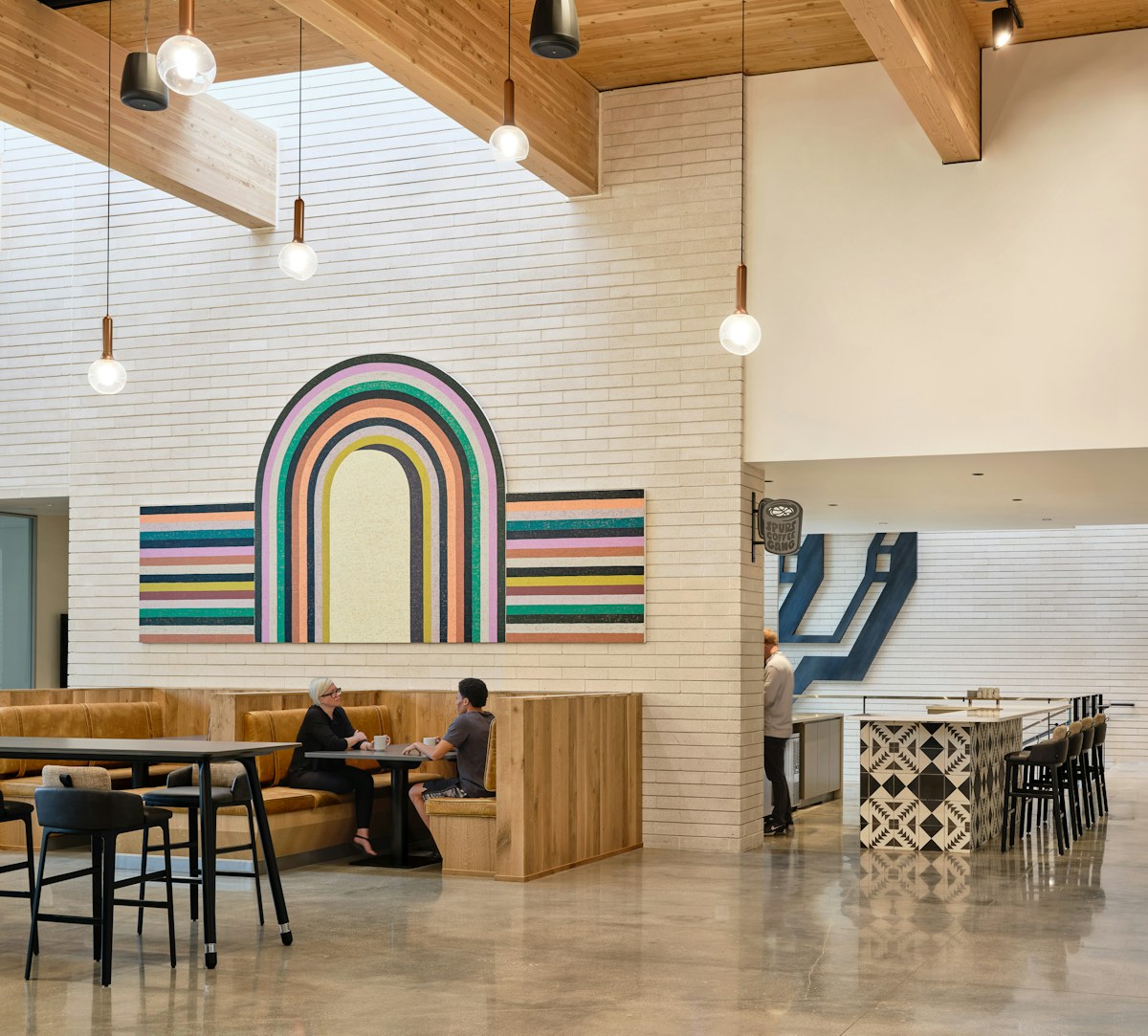 P23638 00 Spurs Perf Ctr N124 copy resized WEB