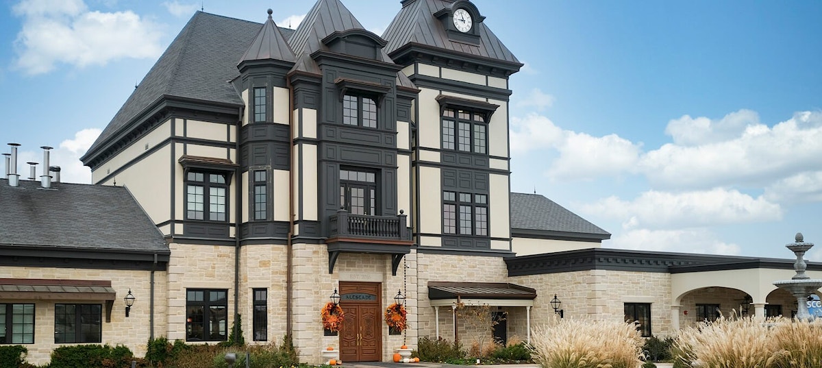 Altstadt brewery trusses accents commercial timber frame 6